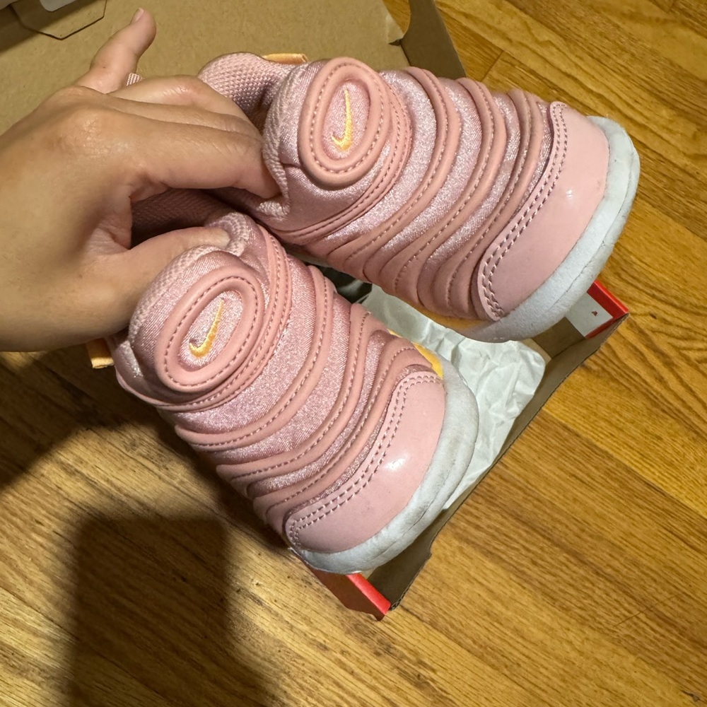 Nike shoes
